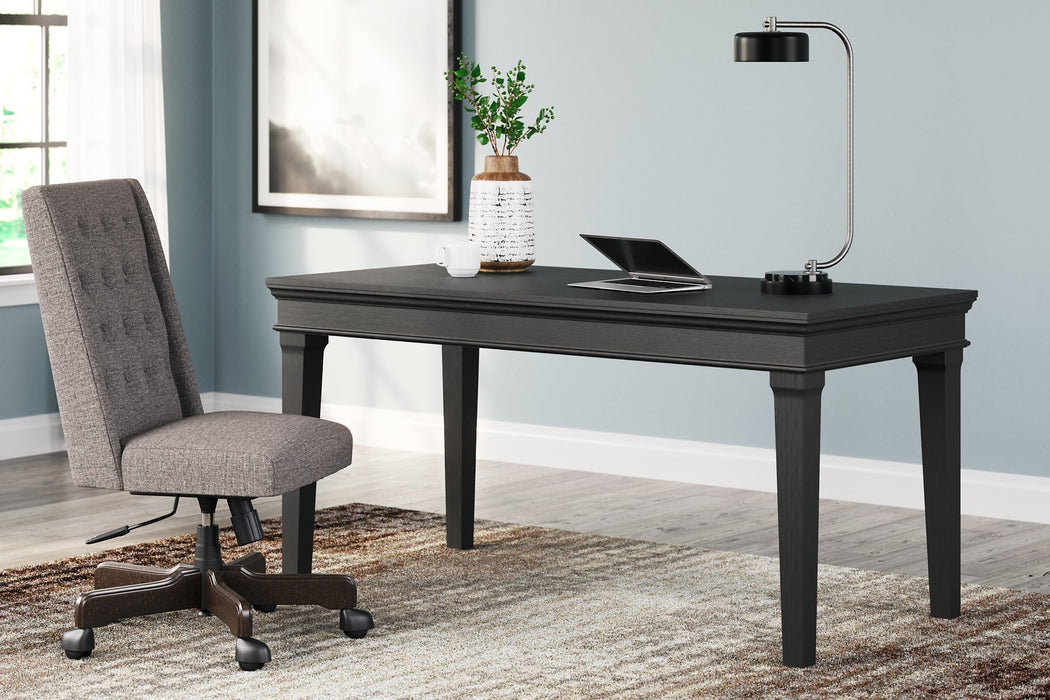 Beckincreek Home Office Desk Tuscaloosa Furniture Outlet