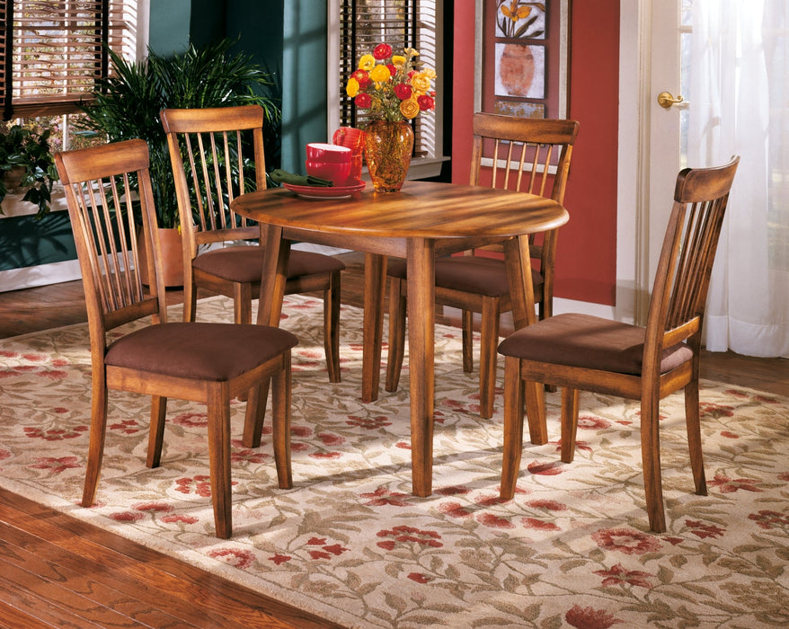 Berringer Dining Table and 4 Chairs Tuscaloosa Furniture Outlet