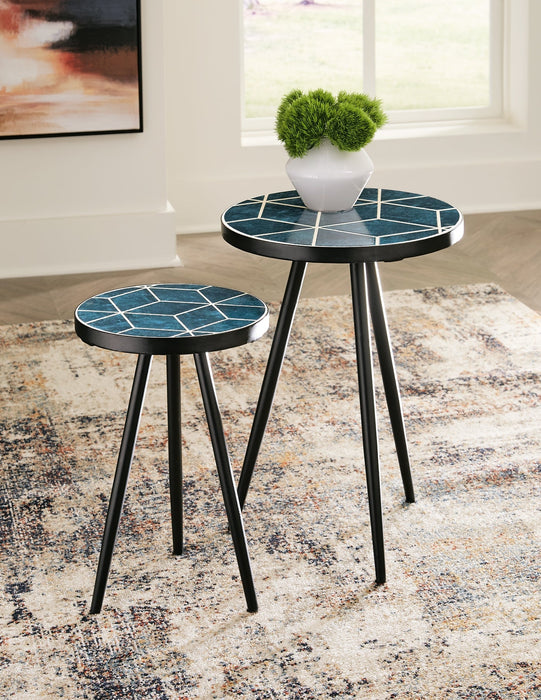 Clairbelle Accent Table (2/CN) Tuscaloosa Furniture Outlet