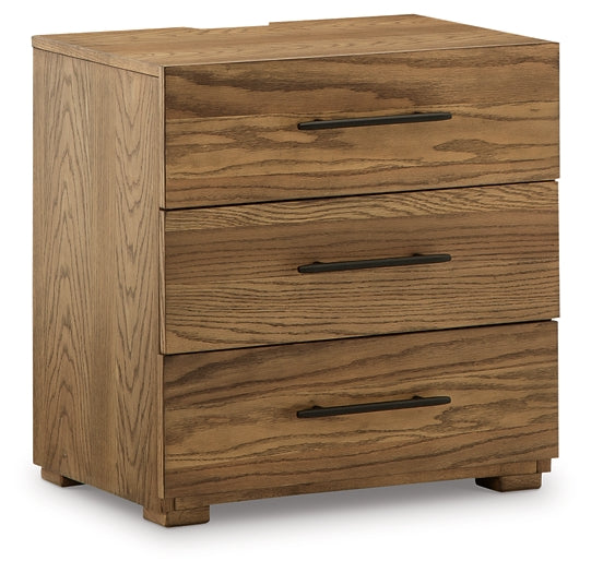 Dakmore King Upholstered Bed with Mirrored Dresser, Chest and Nightstand Tuscaloosa Furniture Outlet