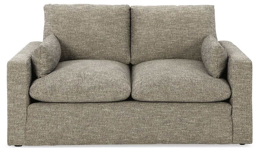 Dramatic Loveseat Tuscaloosa Furniture Outlet