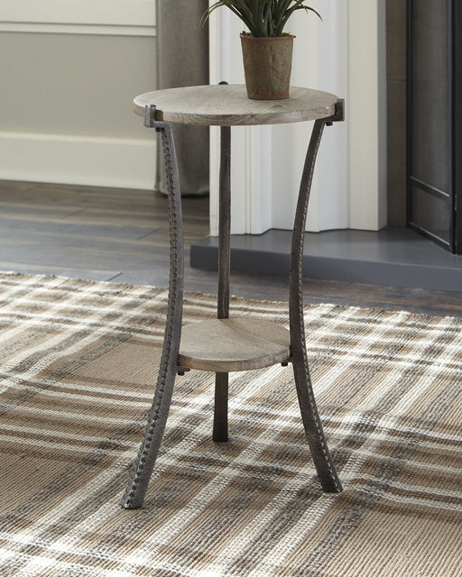 Enderton Accent Table Tuscaloosa Furniture Outlet