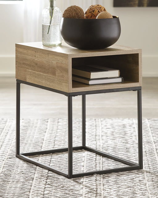 Gerdanet Rectangular End Table Tuscaloosa Furniture Outlet