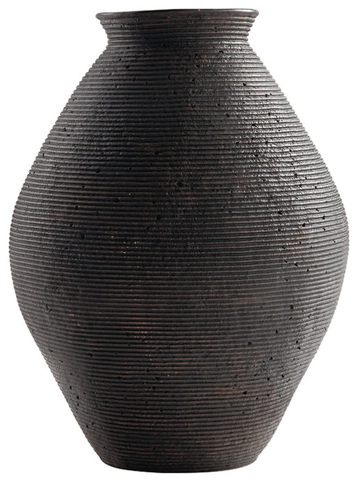 Hannela Vase Tuscaloosa Furniture Outlet