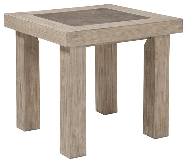 Hennington Rectangular End Table Tuscaloosa Furniture Outlet