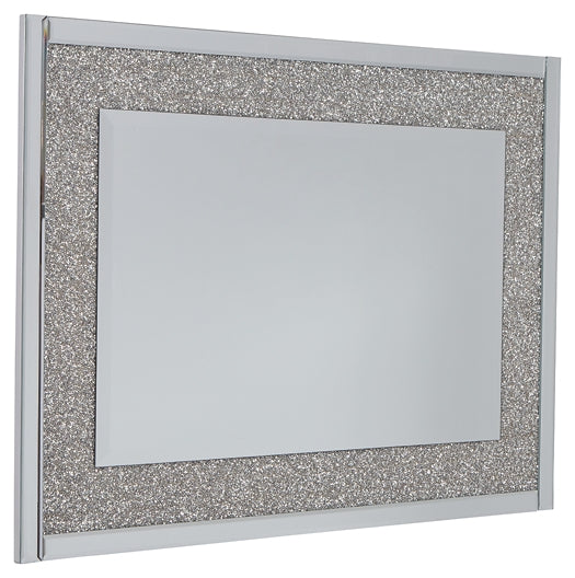 Kingsleigh Accent Mirror Tuscaloosa Furniture Outlet