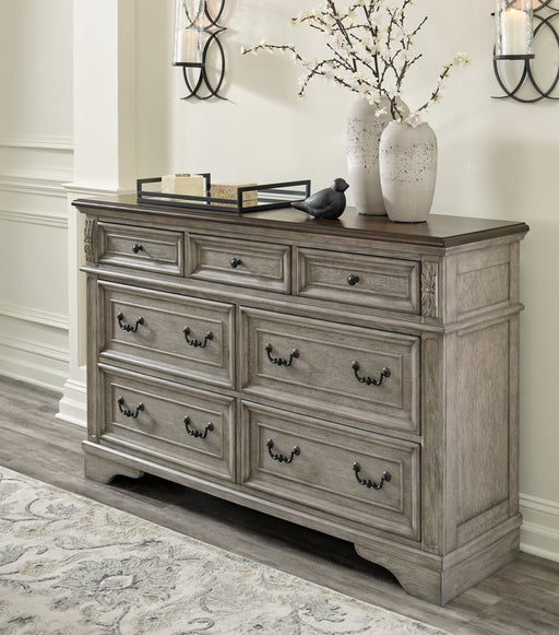 Lodenbay Dresser Tuscaloosa Furniture Outlet