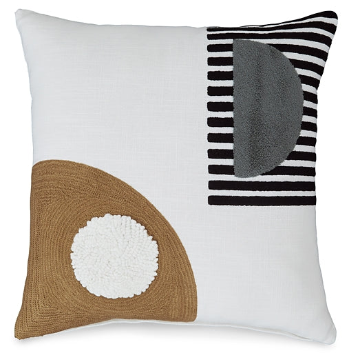 Longsum Pillow Tuscaloosa Furniture Outlet