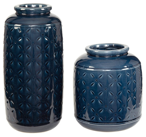 Marenda Vase Set (2/CN) Tuscaloosa Furniture Outlet