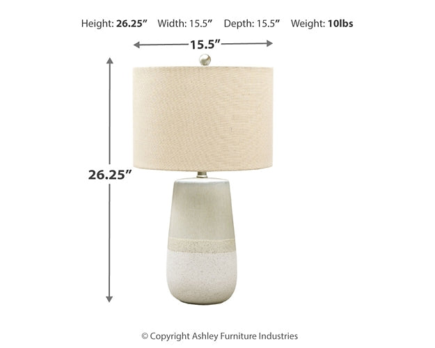 Shavon Ceramic Table Lamp (1/CN) Tuscaloosa Furniture Outlet