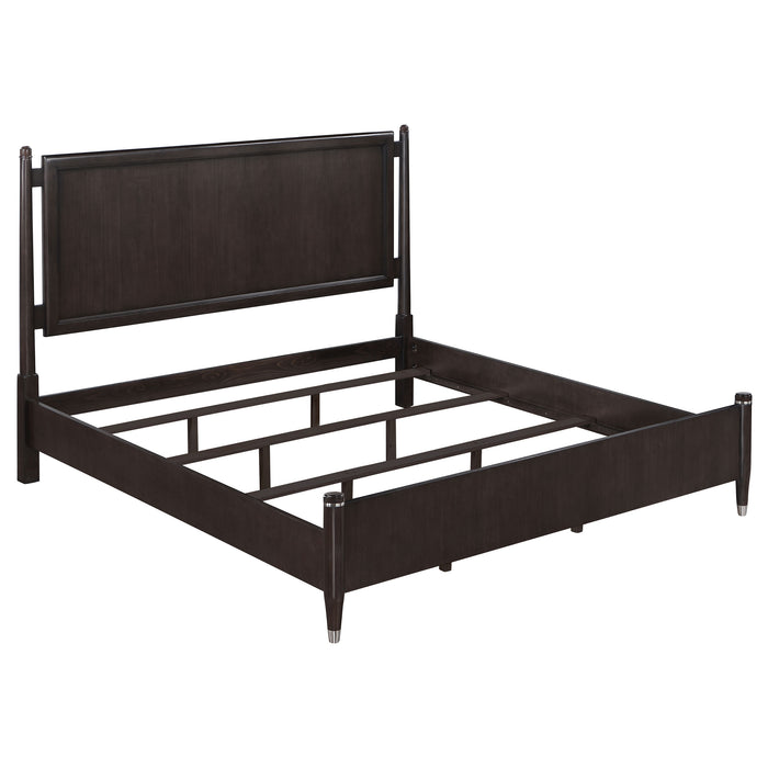 Emberlyn Wood Queen Poster Bed Brown